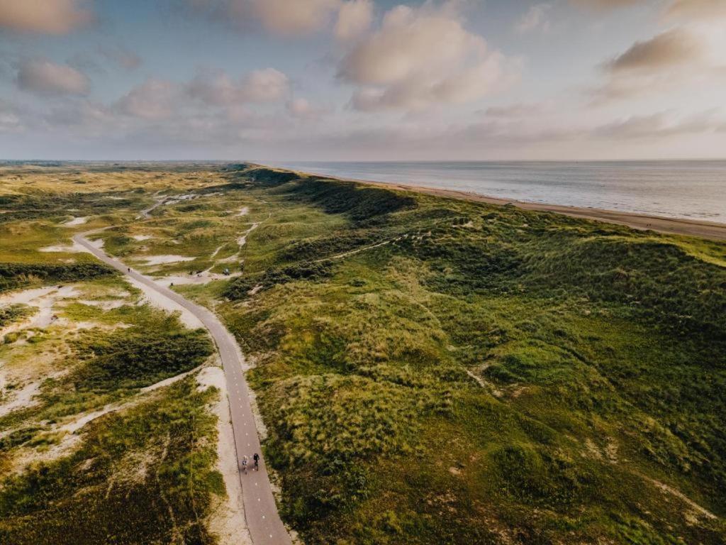 View With A Room Zandvoort With Private Parking Exterior photo