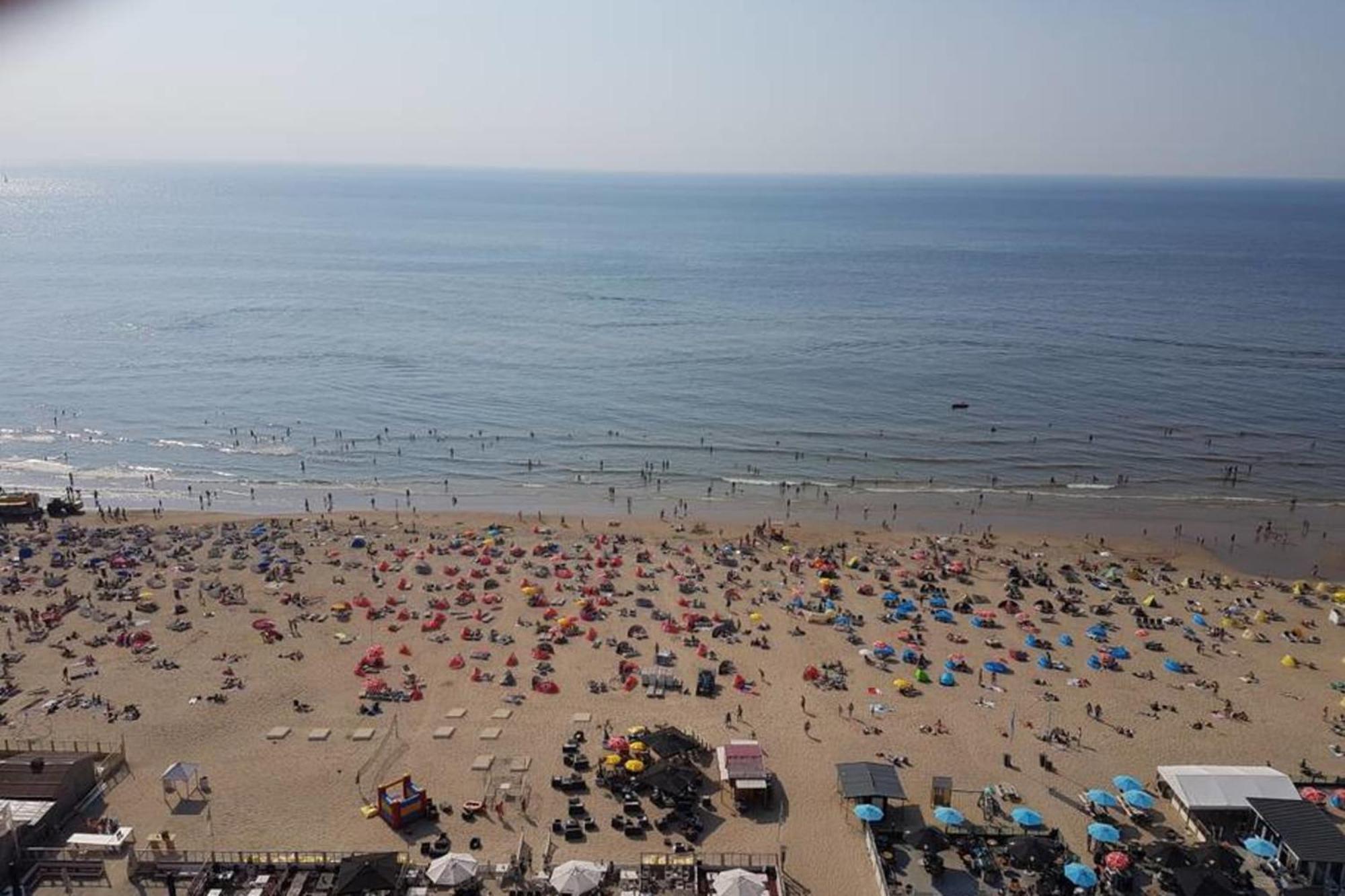 View With A Room Zandvoort With Private Parking Exterior photo