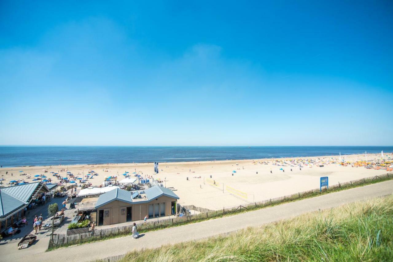 View With A Room Zandvoort With Private Parking Exterior photo